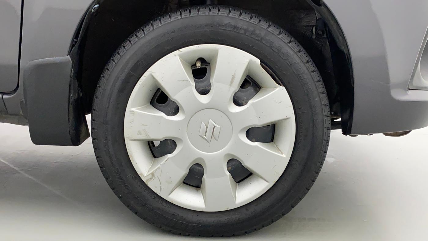 2017 Maruti Alto K10 VXI (O) AMT, Petrol, Automatic, 13,988 km, Right Front Wheel