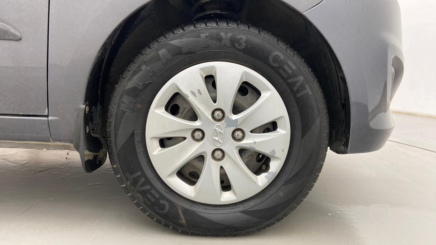 2012 Hyundai i10 MAGNA 1.2, Petrol, Manual, 22,363 km, Right Front Wheel