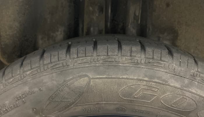 2021 Volkswagen Polo TRENDLINE 1.0L, Petrol, Manual, 56,113 km, Right Rear Tyre Tread