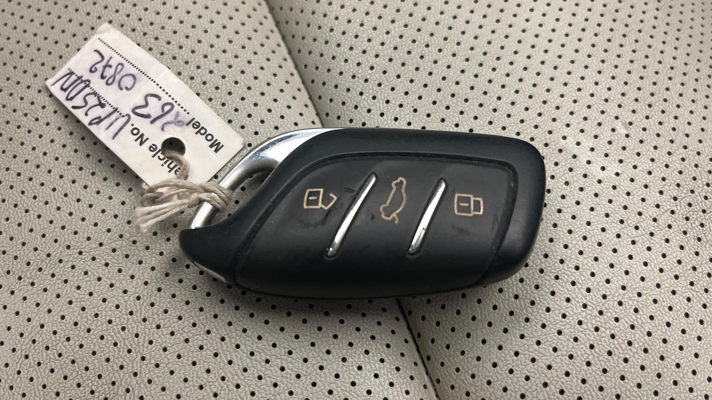 2022 MG ASTOR SAVVY 1.5 CVT, Petrol, Automatic, 20,617 km, Key Close Up