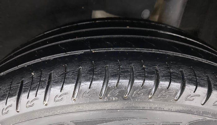 2020 Maruti Vitara Brezza VXI, Petrol, Manual, 74,600 km, Left Rear Tyre Tread