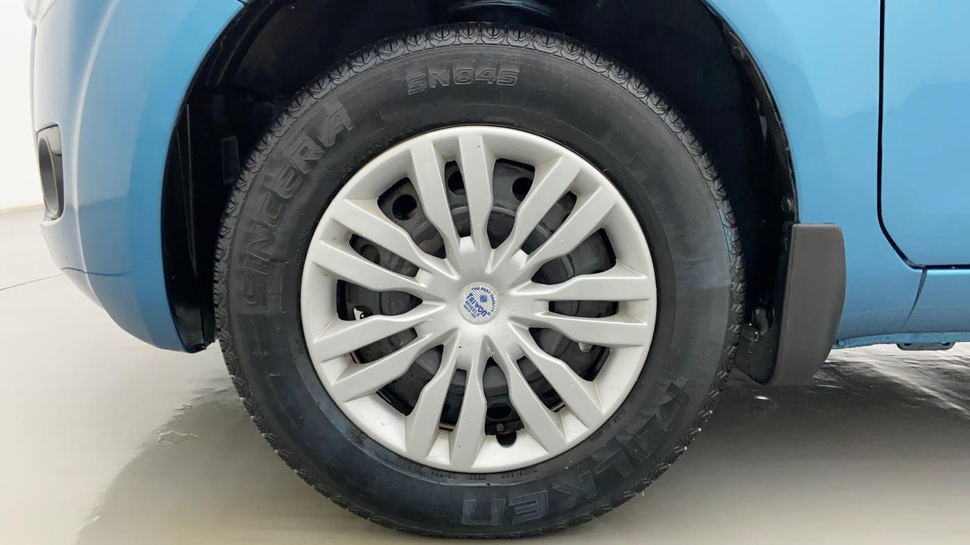 2010 Maruti Ritz VXI GENUS, Petrol, Manual, 97,210 km, Left Front Wheel