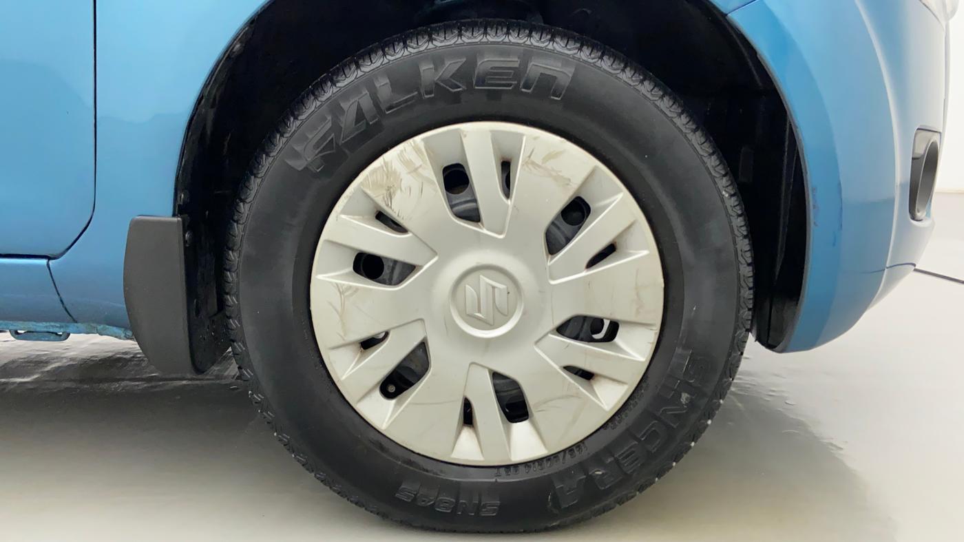 2010 Maruti Ritz VXI GENUS, Petrol, Manual, 97,210 km, Right Front Wheel