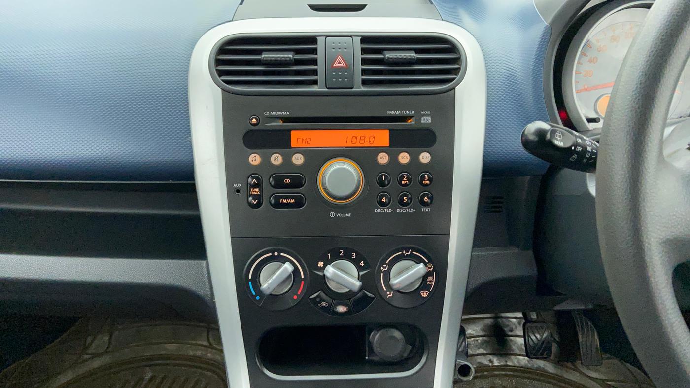 2010 Maruti Ritz VXI GENUS, Petrol, Manual, 97,210 km, Air Conditioner