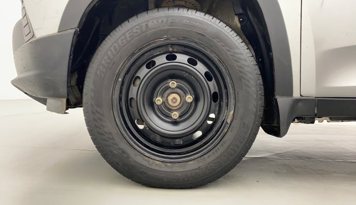 2016 Mahindra Kuv100 K4 D 5 STR, Diesel, Manual, 39,327 km, Left Front Wheel