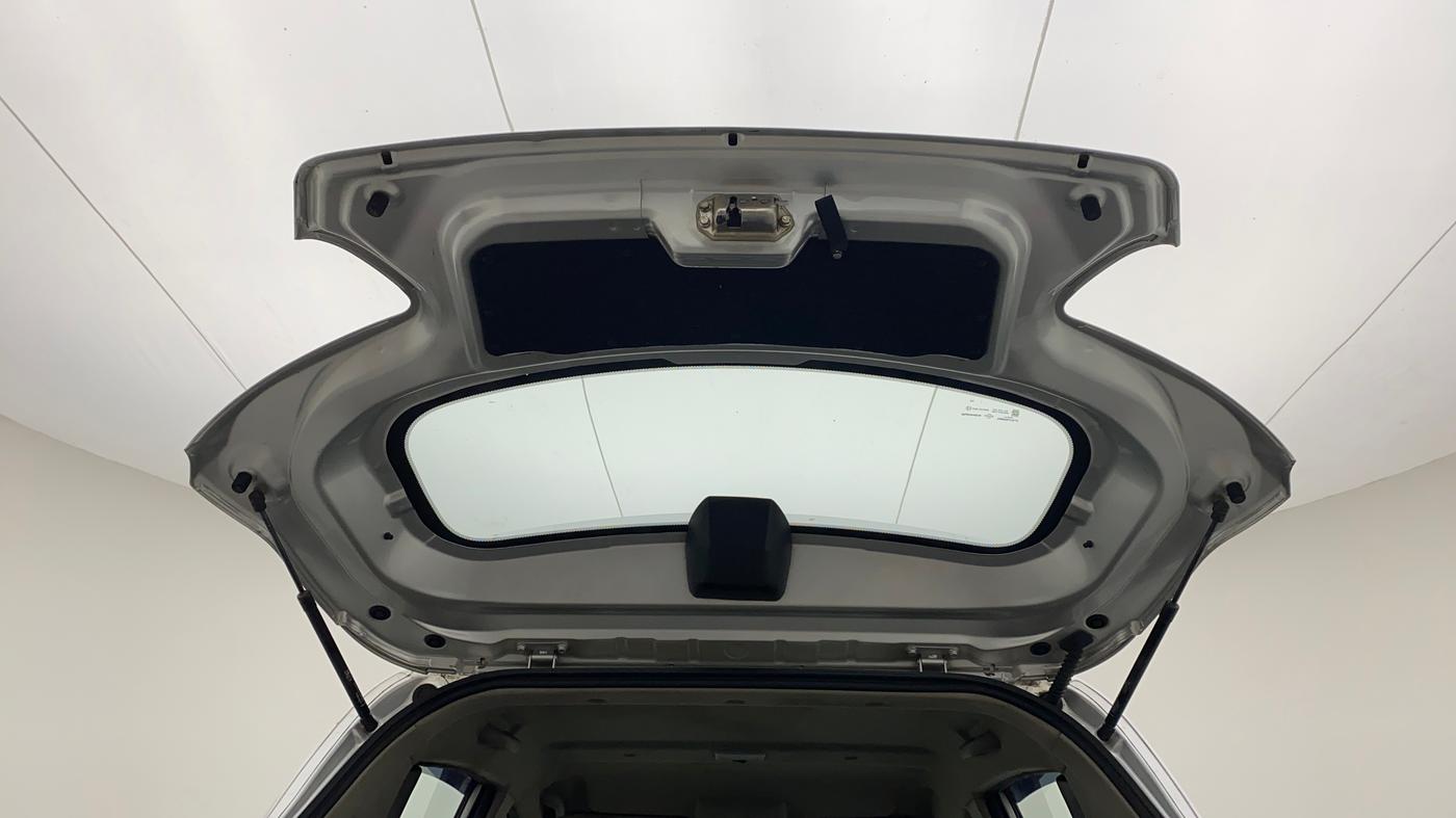 2016 Mahindra Kuv100 K4 D 5 STR, Diesel, Manual, 39,327 km, Boot Door Open