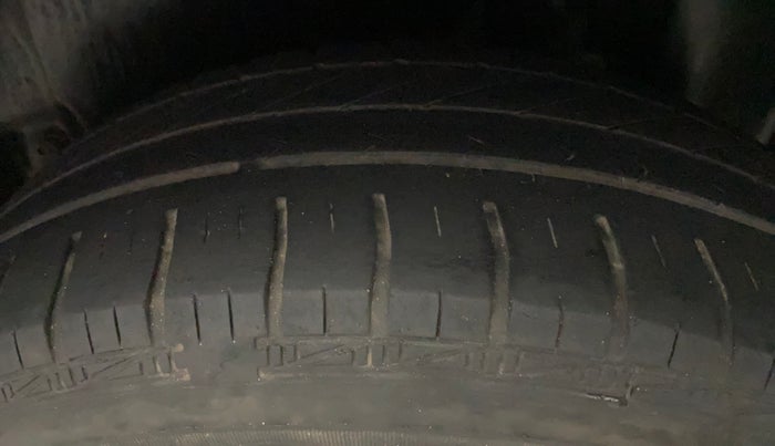 2019 Volkswagen Ameo TRENDLINE 1.0L, Petrol, Manual, 48,540 km, Left Rear Tyre Tread