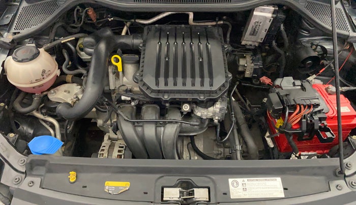 2019 Volkswagen Ameo TRENDLINE 1.0L, Petrol, Manual, 48,540 km, Engine View