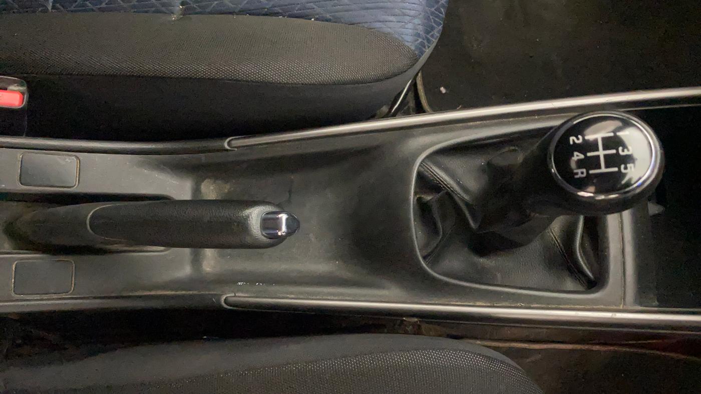2019 Toyota Glanza G ISG, Petrol, Manual, 85,211 km, Gear Lever