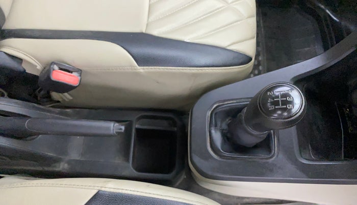 2019 Maruti New Wagon-R LXI CNG 1.0, CNG, Manual, 1,09,645 km, Gear Lever