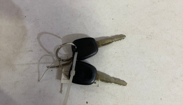 2019 Maruti New Wagon-R LXI CNG 1.0, CNG, Manual, 1,09,645 km, Key Close Up