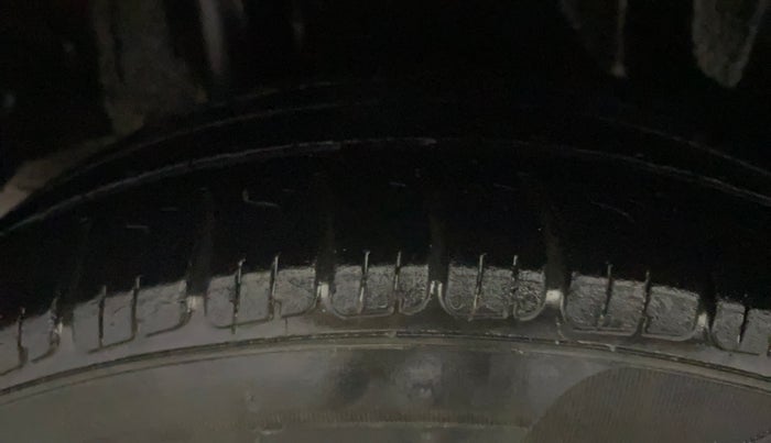 2013 Honda Amaze 1.2L I-VTEC S, Petrol, Manual, 65,178 km, Right Rear Tyre Tread