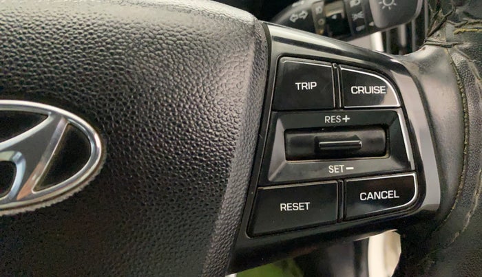 2019 Hyundai Creta SX 1.6 DIESEL DUAL TONE, Diesel, Manual, 75,218 km, Adaptive Cruise Control