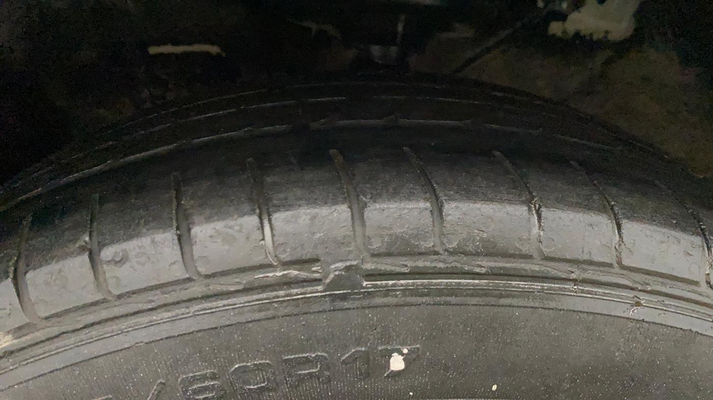 2019 Hyundai Creta SX 1.6 DIESEL DUAL TONE, Diesel, Manual, 74,949 km, Left Front Tyre Tread