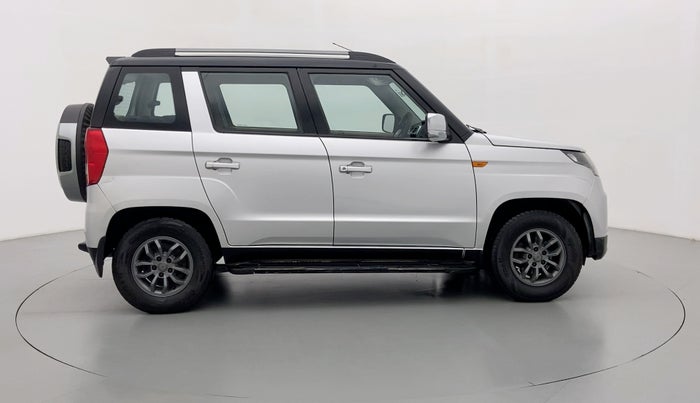 2018 Mahindra TUV300 T 10 MT Dual Tone, Diesel, Manual, 76,944 km, Right Side View