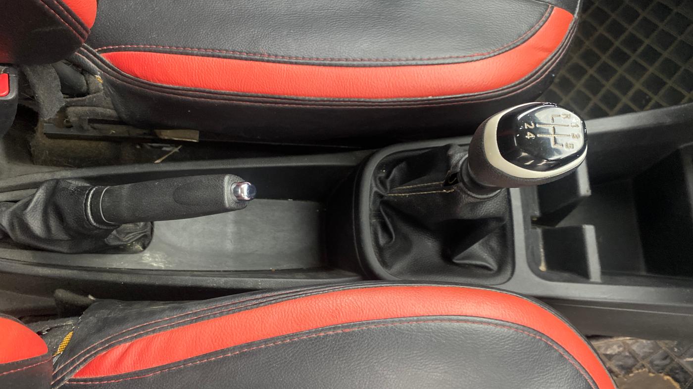 2022 Renault Kwid CLIMBER MT 1.0, Petrol, Manual, 38,371 km, Gear Lever