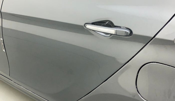 2022 Tata Tiago XZ PLUS CNG, CNG, Manual, 52,907 km, Rear left door - Paint has faded