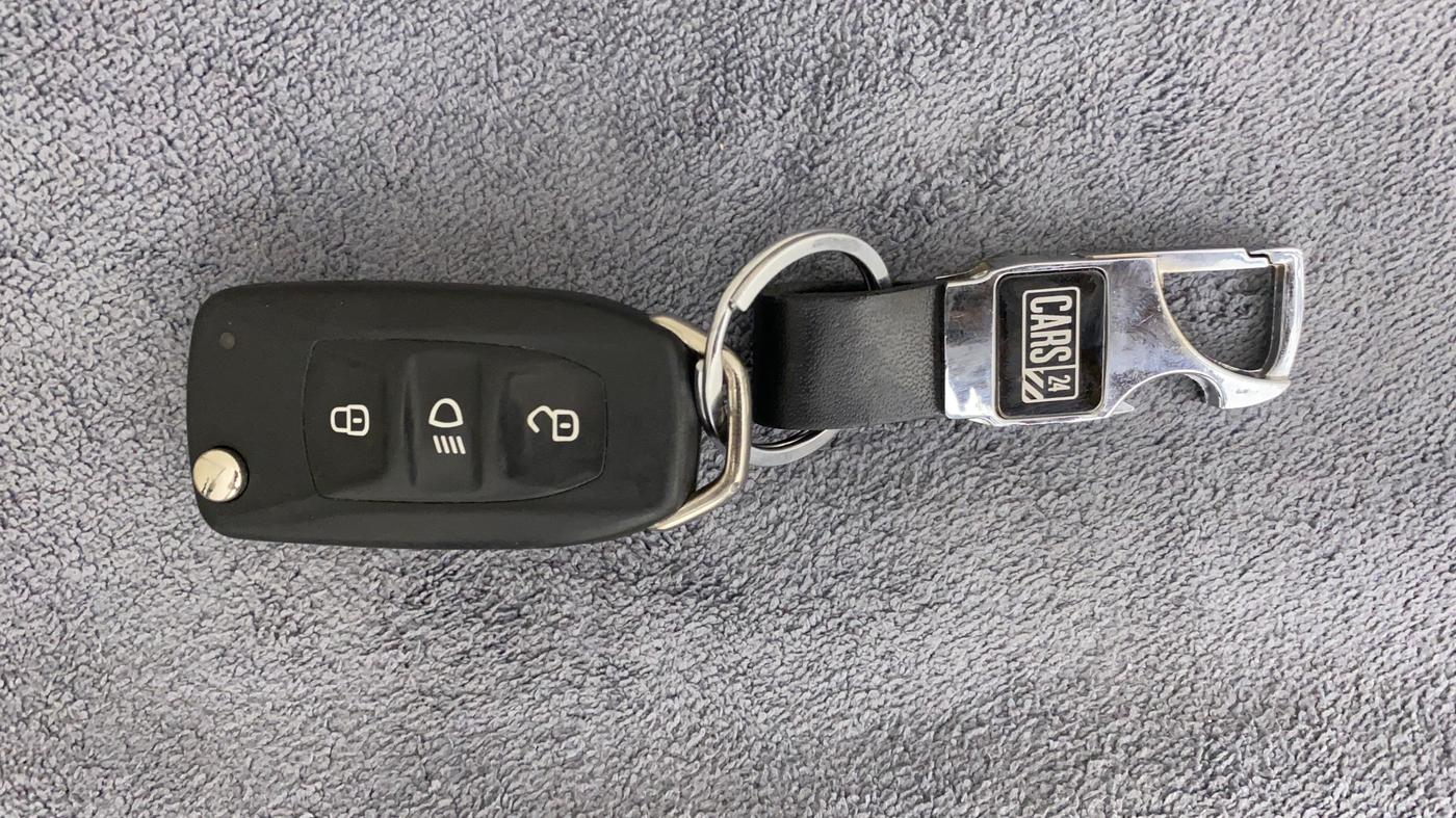 2022 Tata Tiago XZ PLUS CNG, CNG, Manual, 52,907 km, Key Close Up