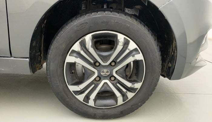 2022 Tata Tiago XZ PLUS CNG, CNG, Manual, 52,907 km, Right Front Wheel