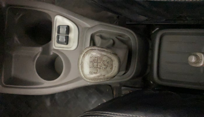 2016 Datsun Redi Go S, Petrol, Manual, 76,276 km, Gear Lever