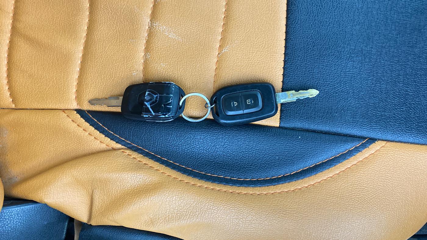 2019 Renault Kwid RXT 1.0 AMT (O), Petrol, Automatic, 35,531 km, Key Close Up