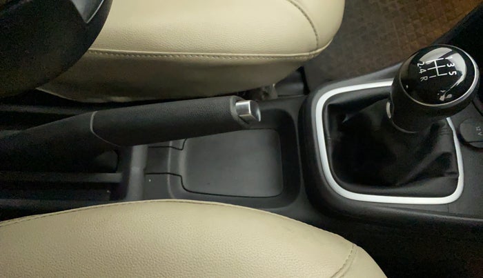 2019 Volkswagen Polo HIGHLINE PLUS 1.0, Petrol, Manual, 15,966 km, Gear Lever