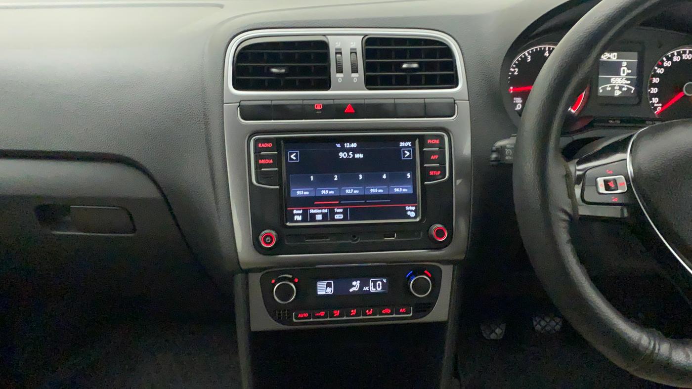 2019 Volkswagen Polo HIGHLINE PLUS 1.0, Petrol, Manual, 15,966 km, Air Conditioner