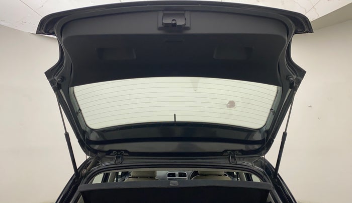 2019 Volkswagen Polo HIGHLINE PLUS 1.0, Petrol, Manual, 15,966 km, Boot Door Open