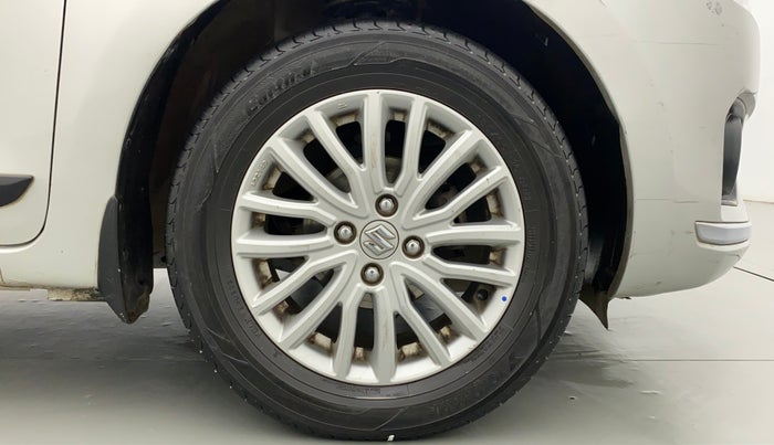 2018 Maruti Dzire ZXI AMT, CNG, Automatic, 62,127 km, Right Front Wheel