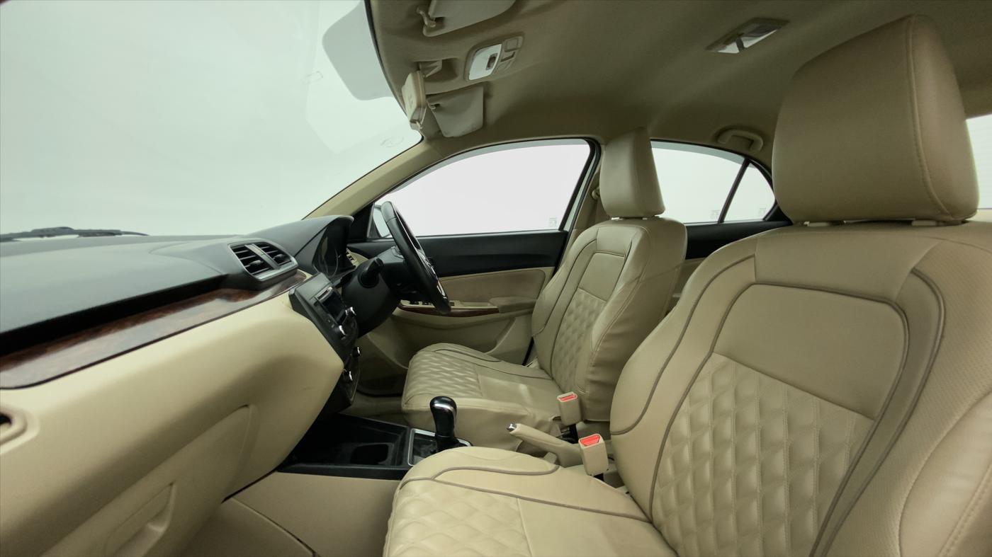 2018 Maruti Dzire ZXI AMT, CNG, Automatic, 62,127 km, Right Side Front Door Cabin