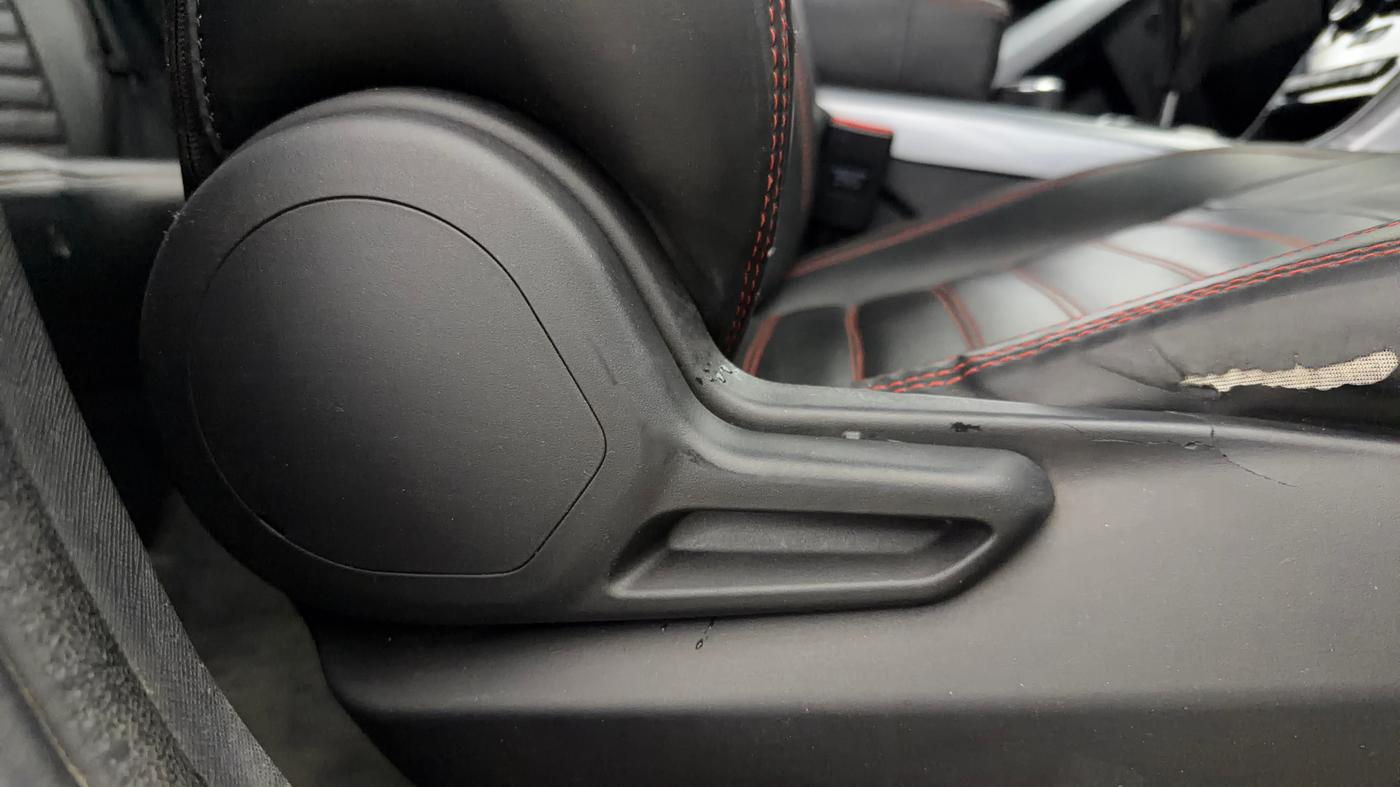 2022 Tata NEXON XMA SUNROOF PETROL, Petrol, Automatic, 66,132 km, Driver Side Adjustment Panel