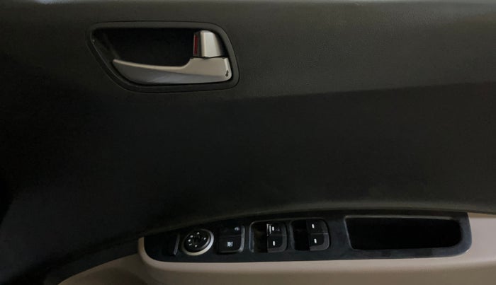 2015 Hyundai Xcent S 1.2, Petrol, Manual, 85,465 km, Driver Side Door Panels Control