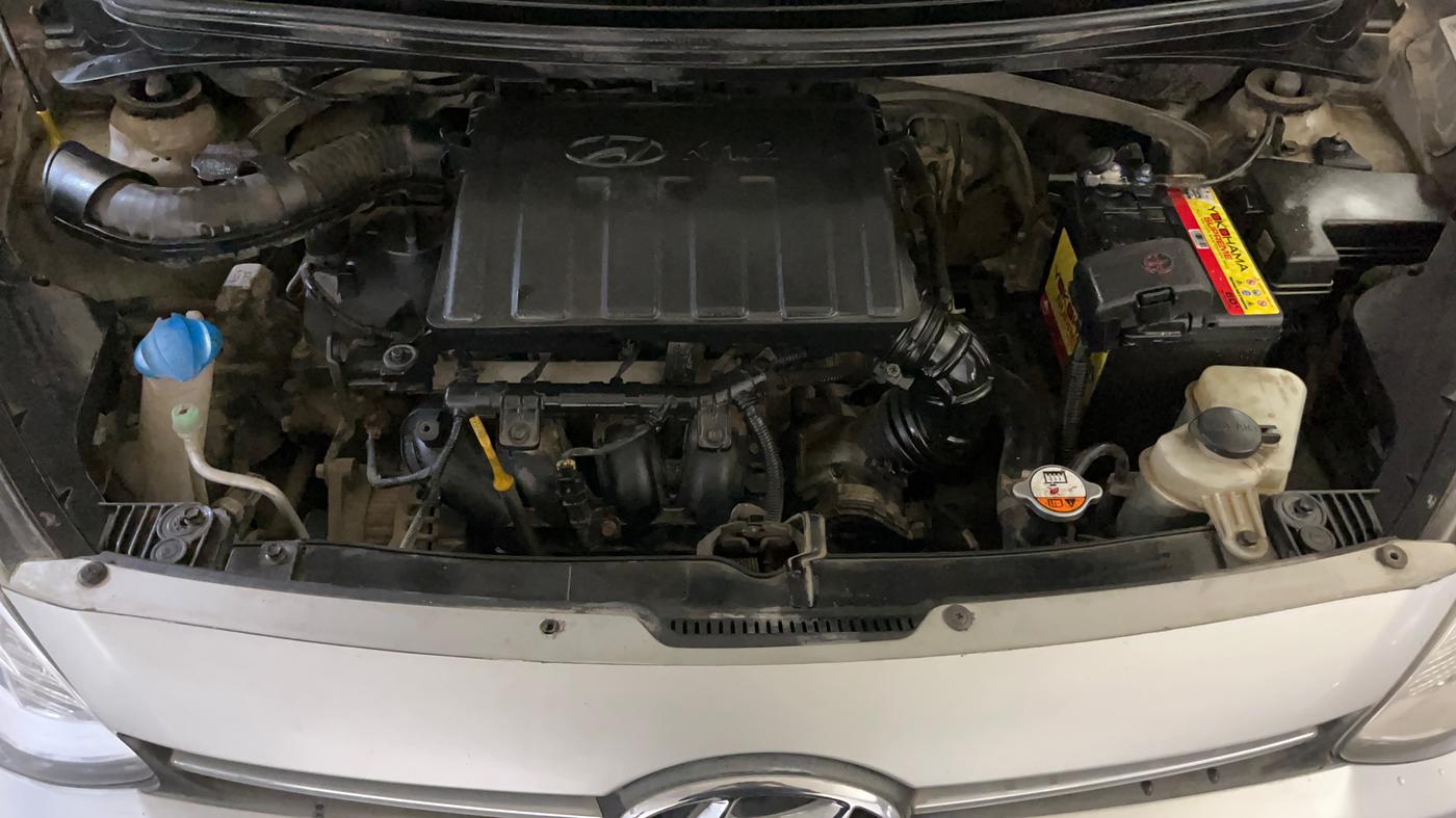 2015 Hyundai Xcent S 1.2, Petrol, Manual, 85,465 km, Engine View