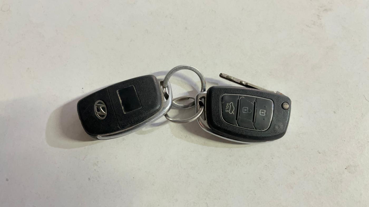 2015 Hyundai Xcent S 1.2, Petrol, Manual, 85,465 km, Key Close Up