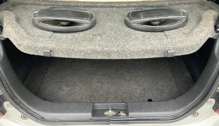 2015 Maruti Alto K10 VXI, Petrol, Manual, 60,831 km, Boot Inside