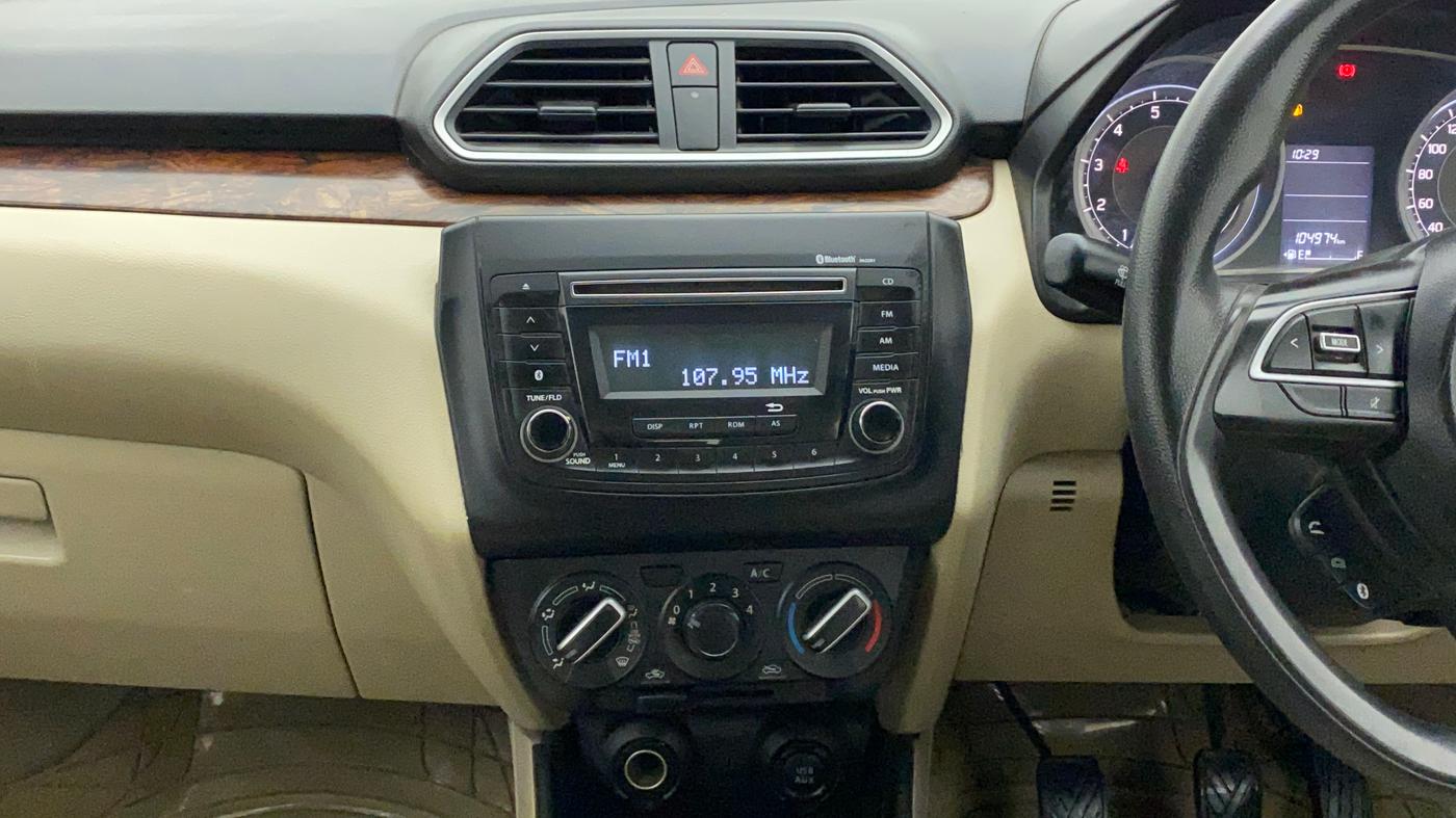 2018 Maruti Dzire VXI, Petrol, Manual, 1,04,974 km, Air Conditioner