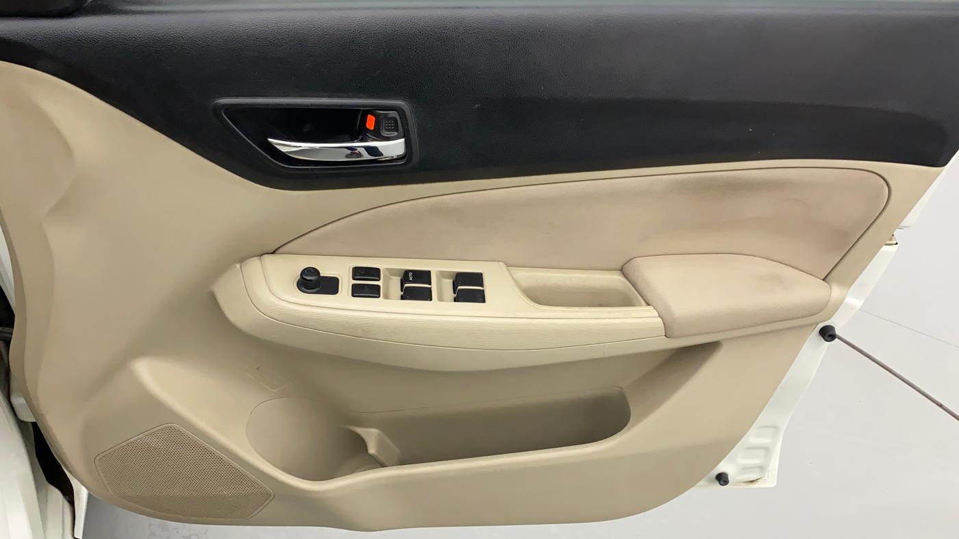2018 Maruti Dzire VXI, Petrol, Manual, 1,04,974 km, Driver Side Door Panels Control