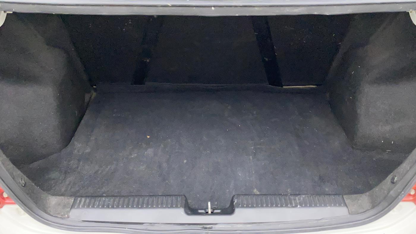 2018 Maruti Dzire VXI, Petrol, Manual, 1,04,974 km, Boot Inside
