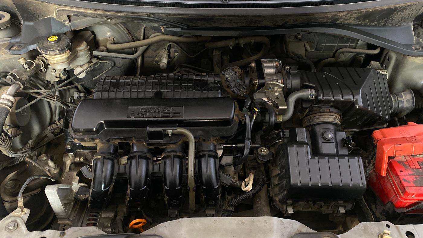 2015 Honda Amaze 1.2L I-VTEC VX, Petrol, Manual, 97,927 km, Engine View