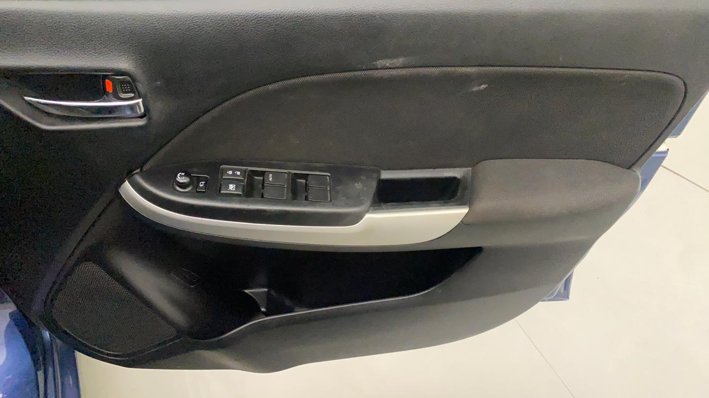 2017 Maruti Baleno ALPHA PETROL 1.2, Petrol, Manual, 22,580 km, Driver Side Door Panels Control