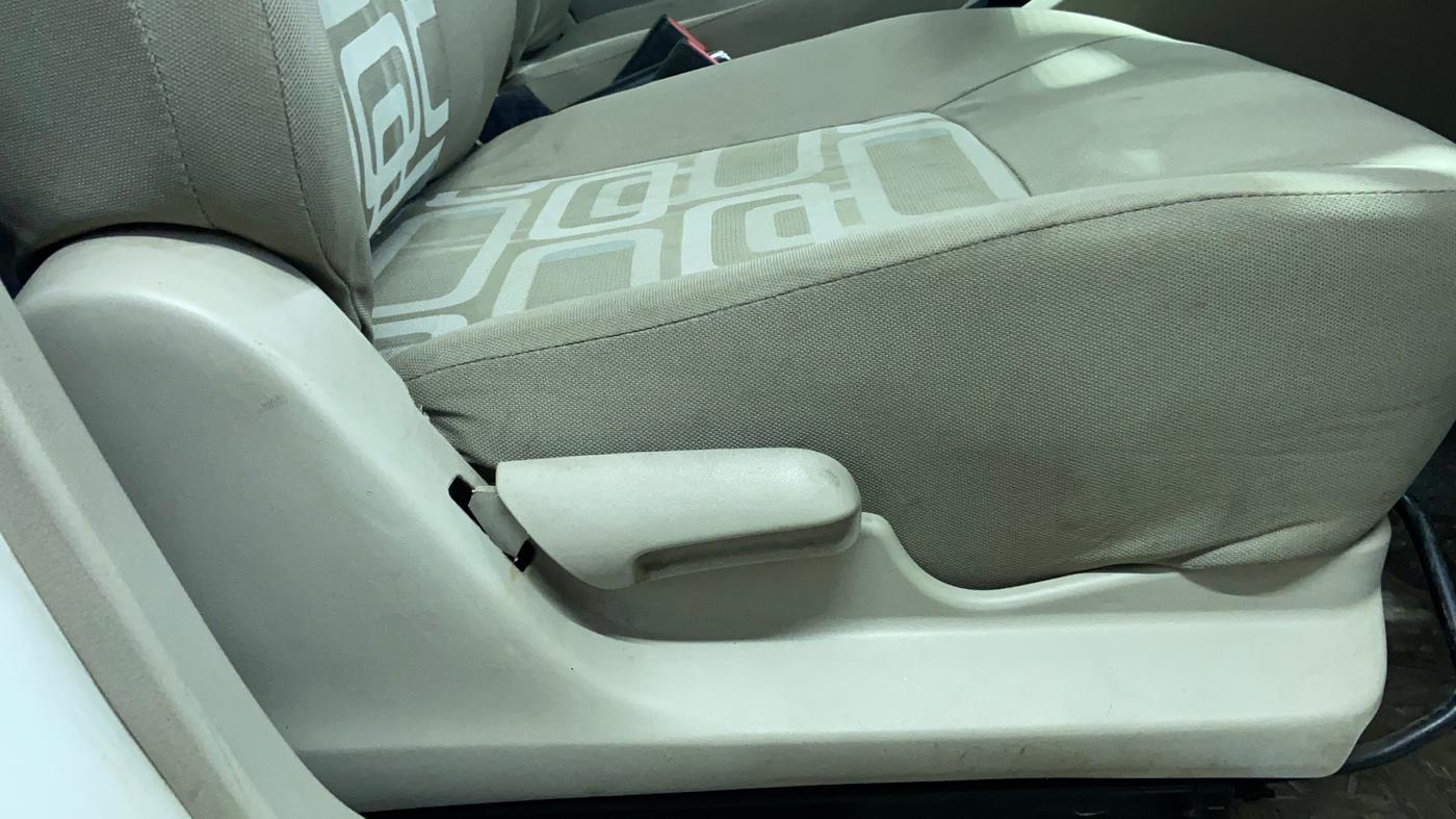 2019 Maruti Celerio VXI, Petrol, Manual, 1,15,752 km, Driver Side Adjustment Panel