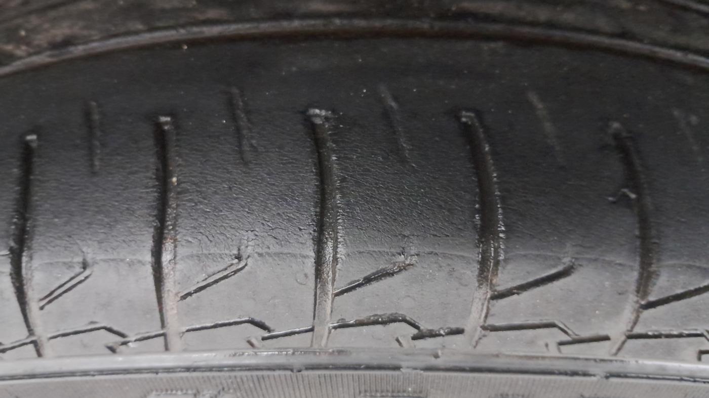2021 KIA SELTOS HTX IVT 1.5 PETROL, Petrol, Automatic, 74,746 km, Right Rear Tyre Tread