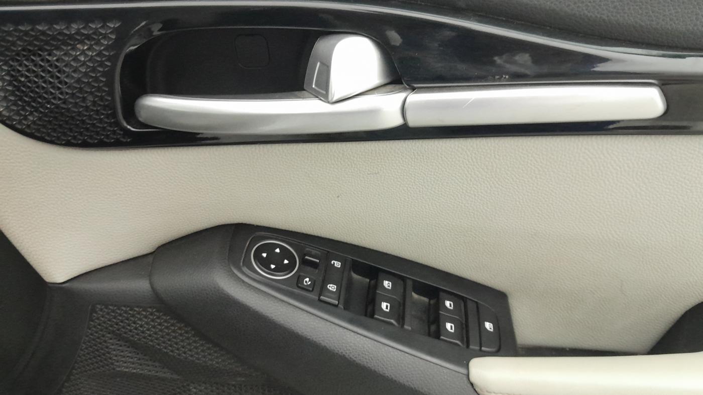 2021 KIA SELTOS HTX IVT 1.5 PETROL, Petrol, Automatic, 74,746 km, Driver Side Door Panels Control