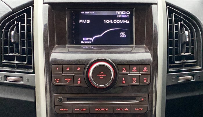2015 Mahindra XUV500 W6 4X2, Diesel, Manual, 67,077 km, Infotainment System