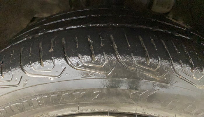 2022 Tata Tiago XT CNG, CNG, Manual, 36,805 km, Left Front Tyre Tread