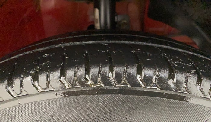 2020 Maruti Swift VXI, Petrol, Manual, 37,100 km, Right Front Tyre Tread