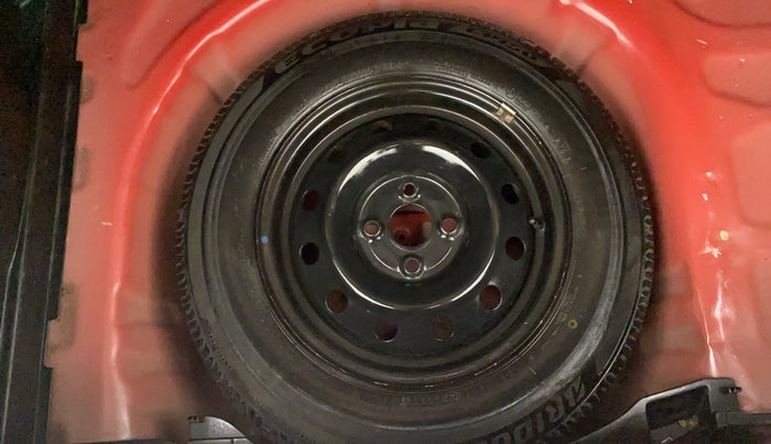 2020 Maruti Swift VXI, Petrol, Manual, 37,100 km, Spare Tyre