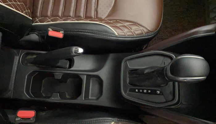 2023 Maruti Grand Vitara DELTA SMART HYBRID AT, Petrol, Automatic, 54,258 km, Gear Lever