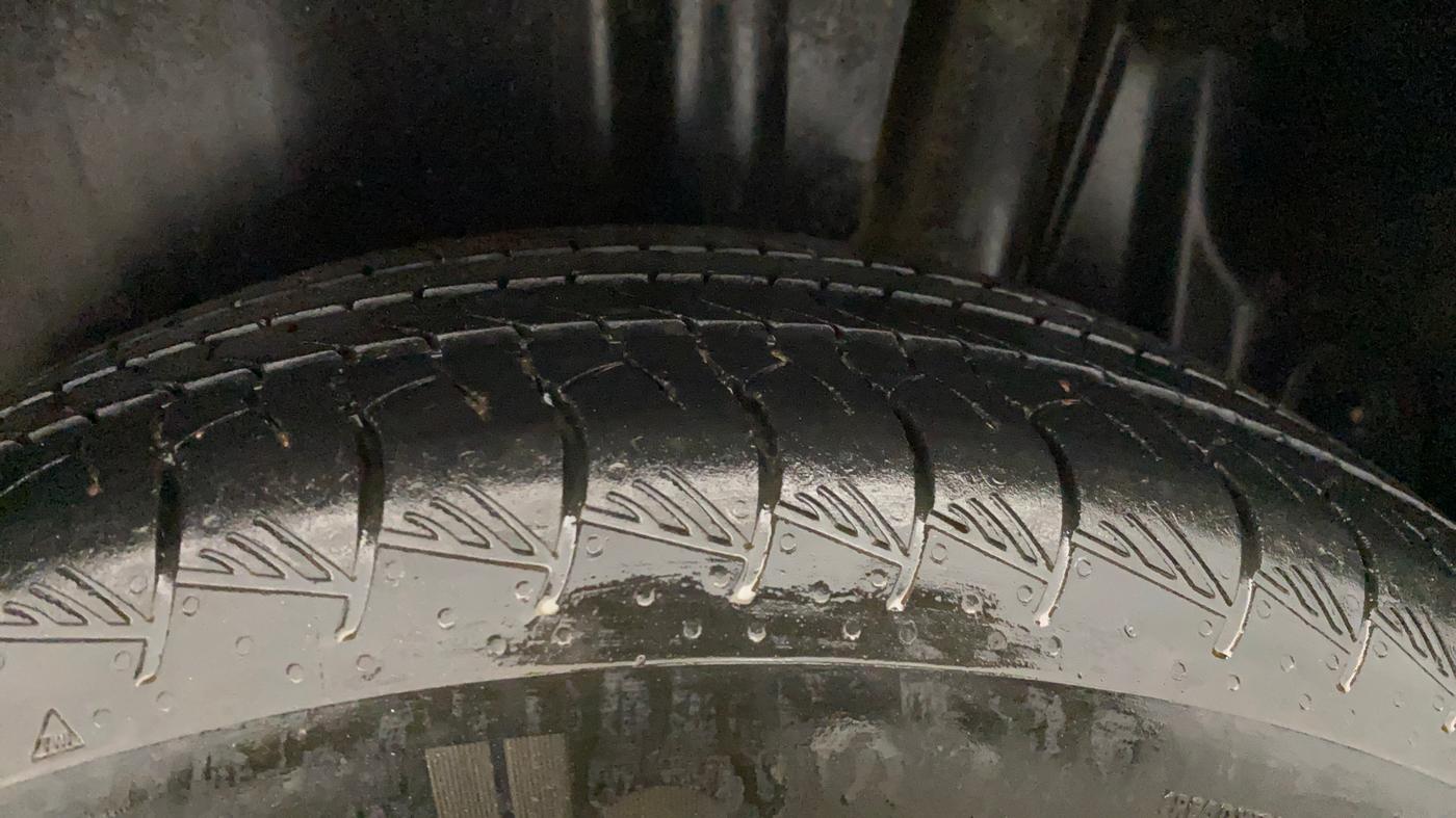 2023 Maruti Grand Vitara DELTA SMART HYBRID AT, Petrol, Automatic, 54,258 km, Left Rear Tyre Tread