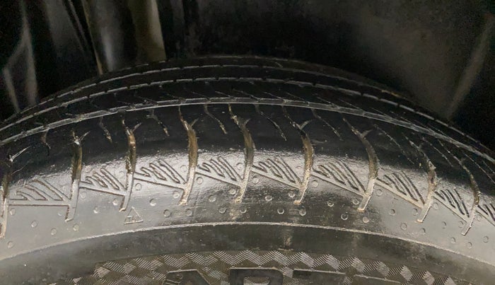 2023 Maruti Grand Vitara DELTA SMART HYBRID AT, Petrol, Automatic, 54,258 km, Right Rear Tyre Tread